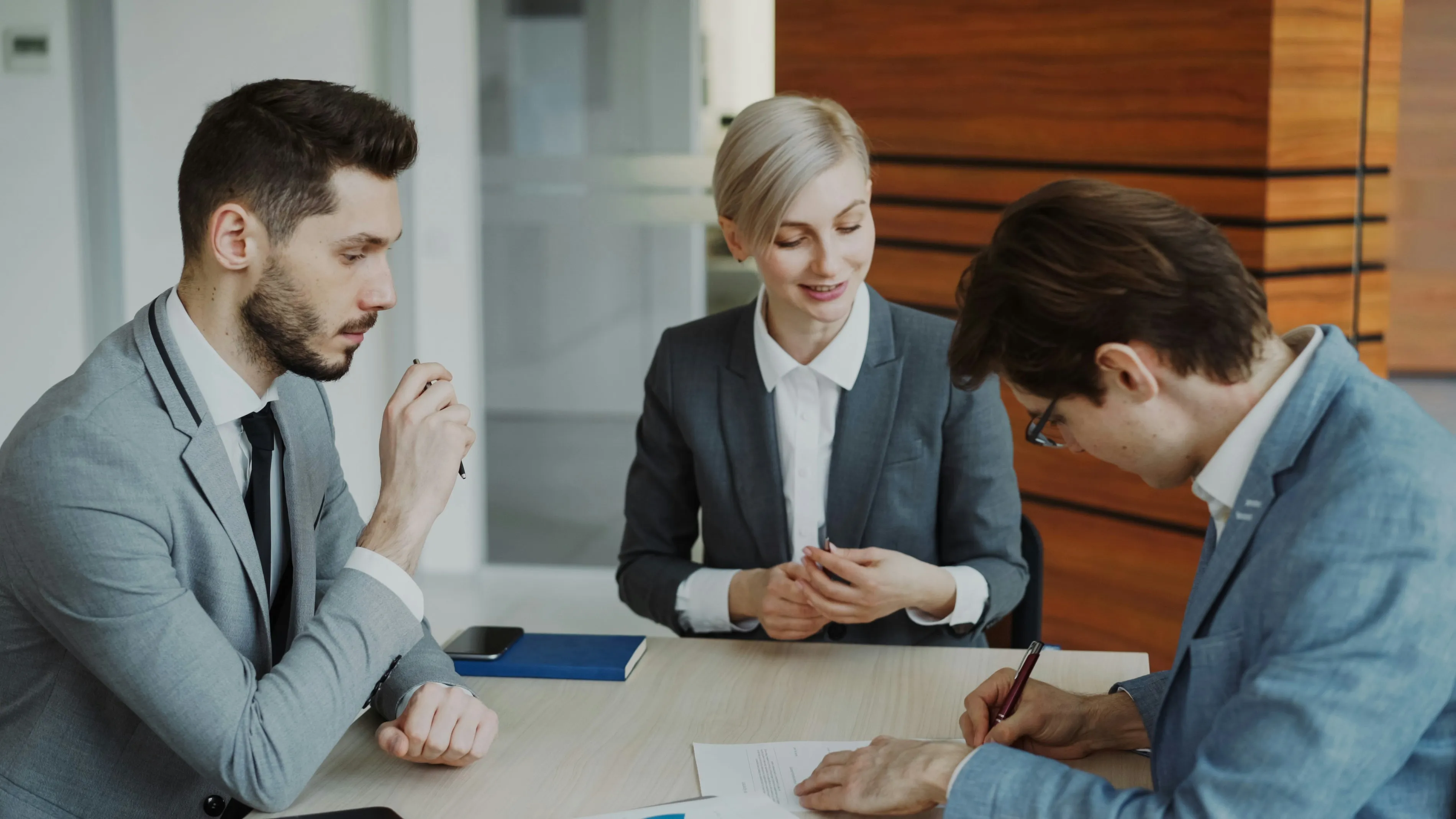 Legal Risk Checklist for Citizenship and Residence Investors in 2026